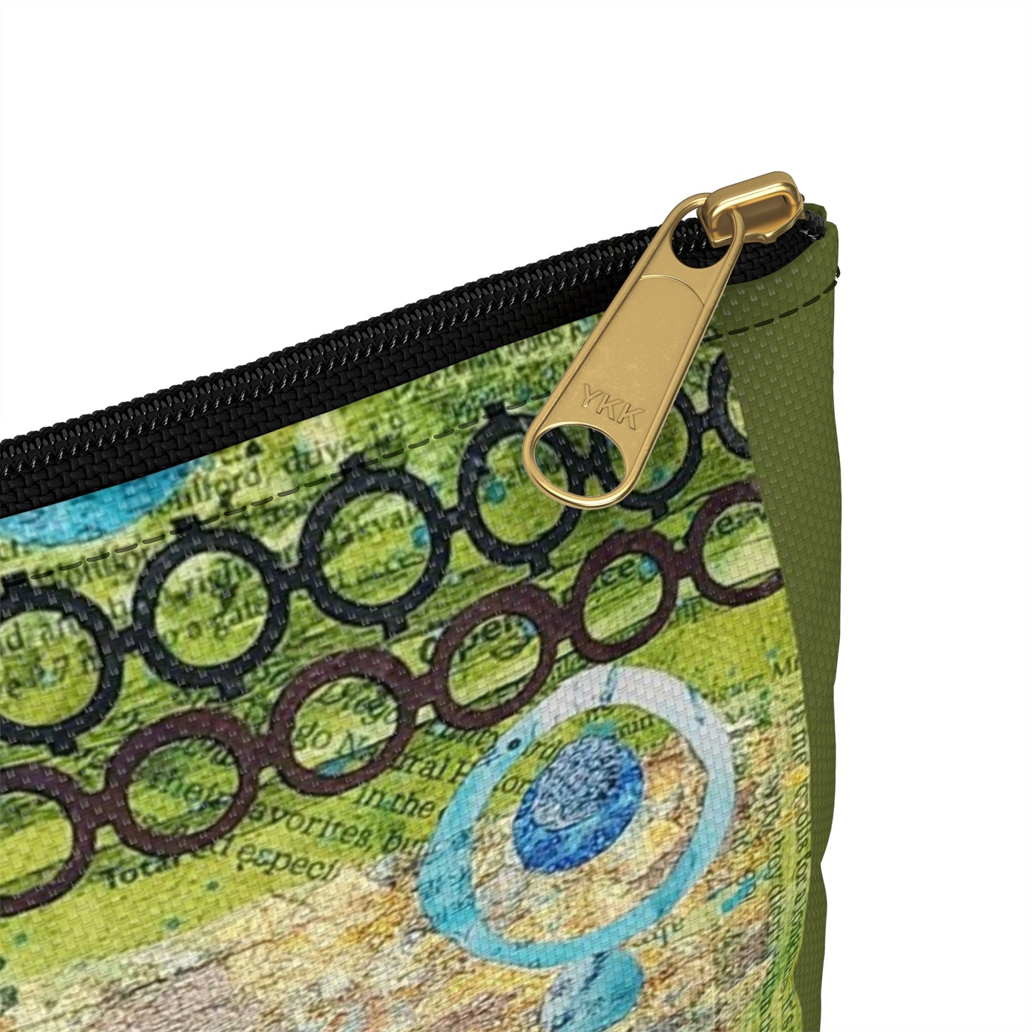 Dangling Cawnversation Accessory Pouch